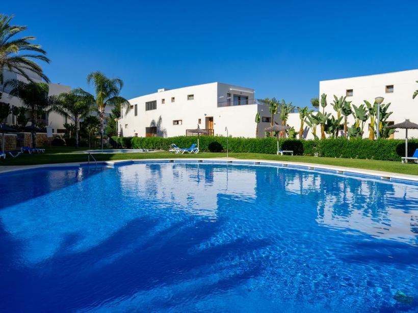 Апартаменты Marbella Hills Экстерьер фото